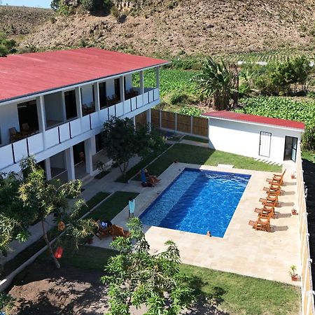Satu Hati Hotel Ekas Ngoại thất bức ảnh