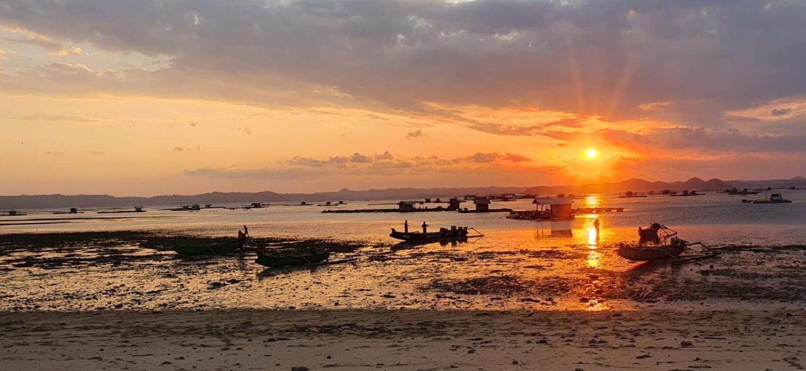 Satu Hati Hotel Ekas Ngoại thất bức ảnh