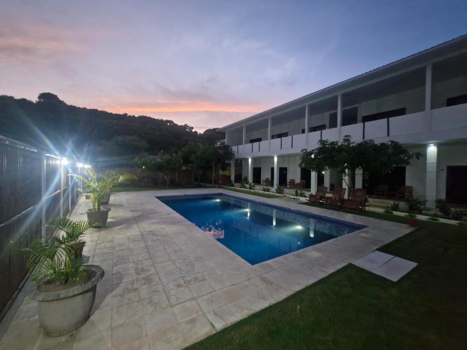 Satu Hati Hotel Ekas Ngoại thất bức ảnh